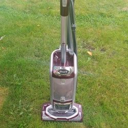 Shark Rotator Professional.