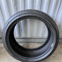 Tire Used Tire 235/40r19