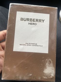BURBERRY Hero