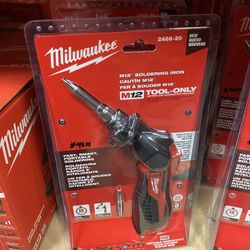 Milwaukee M12 12-Volt Lithium-Ion Cordless Soldering Iron (Tool-Only)