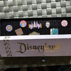 Disney 50th Anniversary Main Street Pin Set