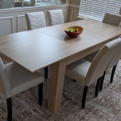 Dining Table + 8 Chairs