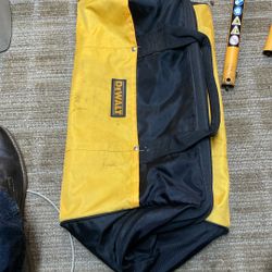 Dewalt Heavy Duty Contractor Bag