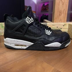 Nike Air Jordan 4 Retro LS ‘Oreo’ Size 10.5