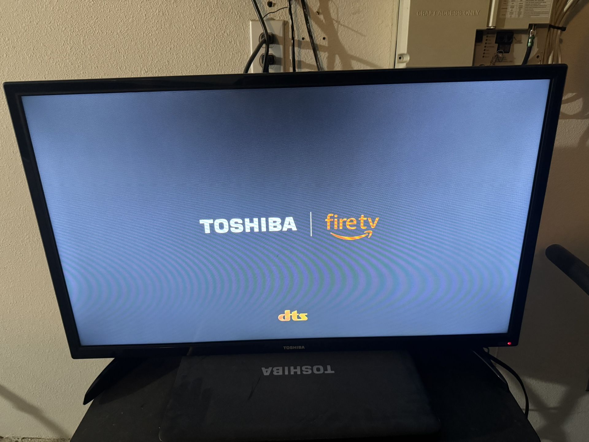 TOSHIBA Fire TV 32"