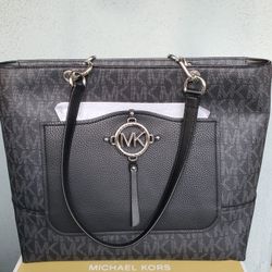 New Michael Kors Women's