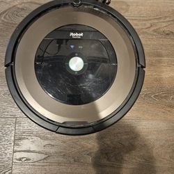 iRobot 890 Model