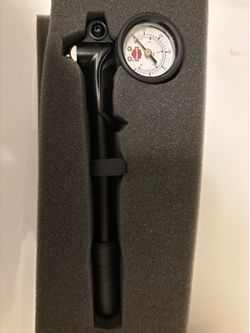 Harley Davidson air pump for shocks