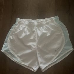 Nike Women’s Dri Fit White Workout Shorts Size:XS