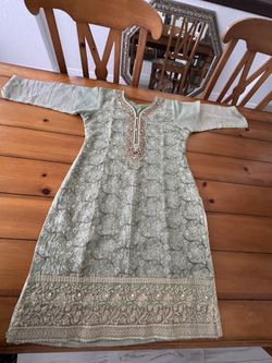 Women’s  embroidered Kurta