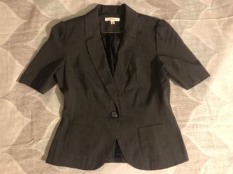 Short sleeve blazer (Size 10)