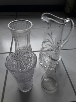 4 FLOWER VASES