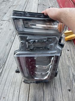 2020 2500 Silverado Headlight