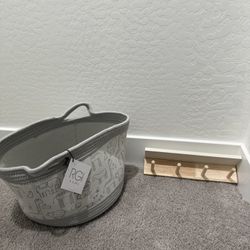 Baby Nursery Basket And Wooden Shelf 