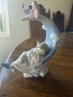 Retired  Lladro Heavens  Lullaby