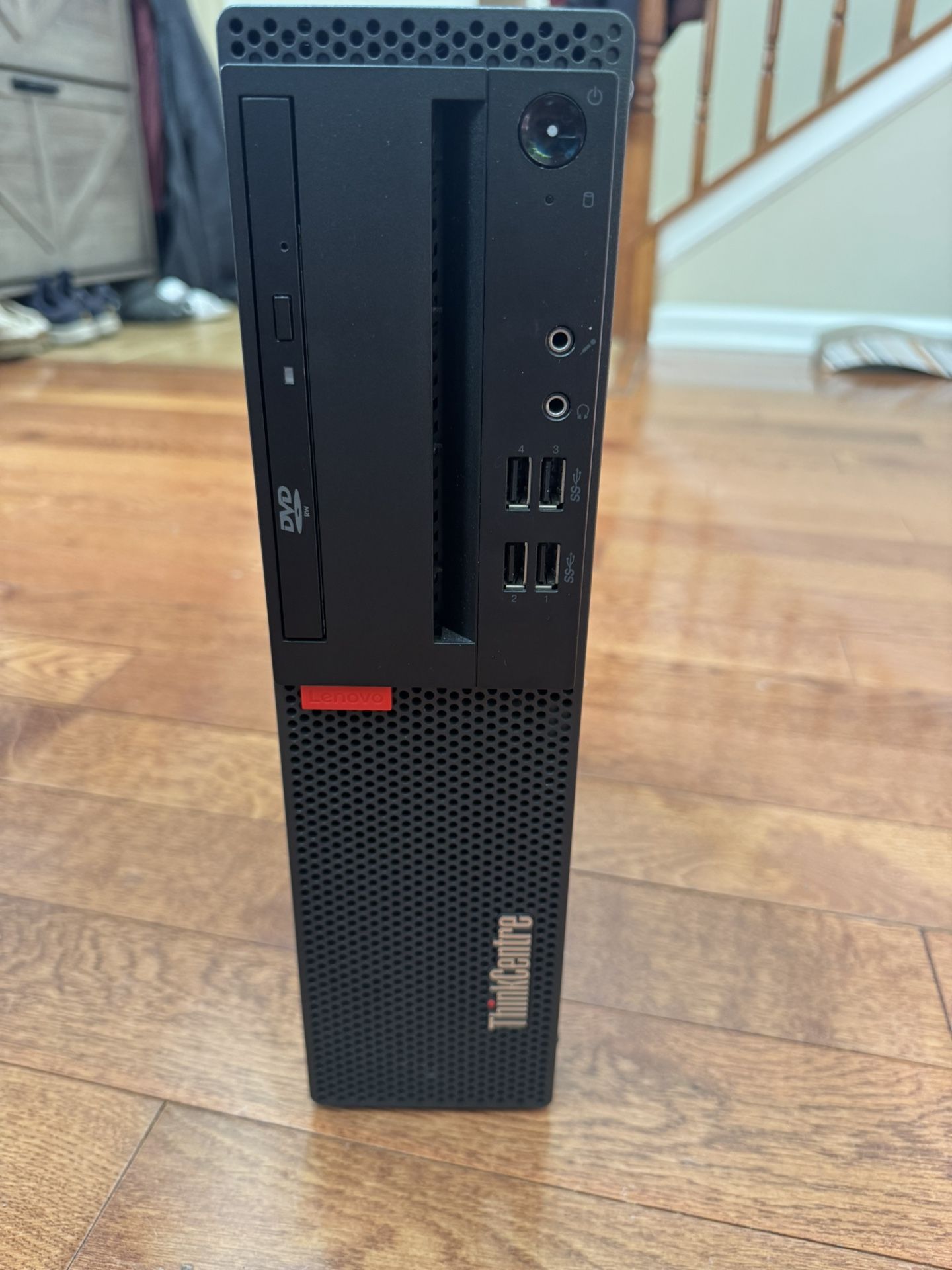 Lenovo ThinkCentre M710s Desktop PC i5-7400 Processor 8GB 1TB SSD Windows 11 Pro