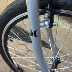 E-Bike Comfort Beach Cruiser Hurley