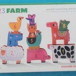 Crocodile Creek 123 Farm wood stacking-animals playset. 