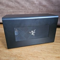 Razer X Chroma E-GPU w/ GTX 1080TI
