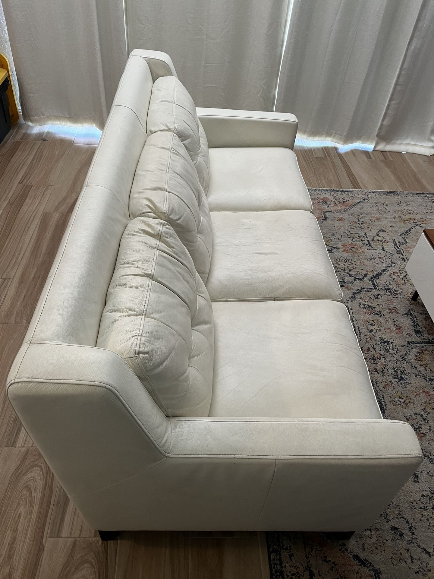 White Leather Sofa 