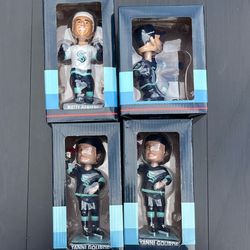 Kraken bobble heads (2022)
