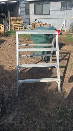 Description Burro para Drywall Marca Falcon Falcon sawhorse ladder 85$~OBO