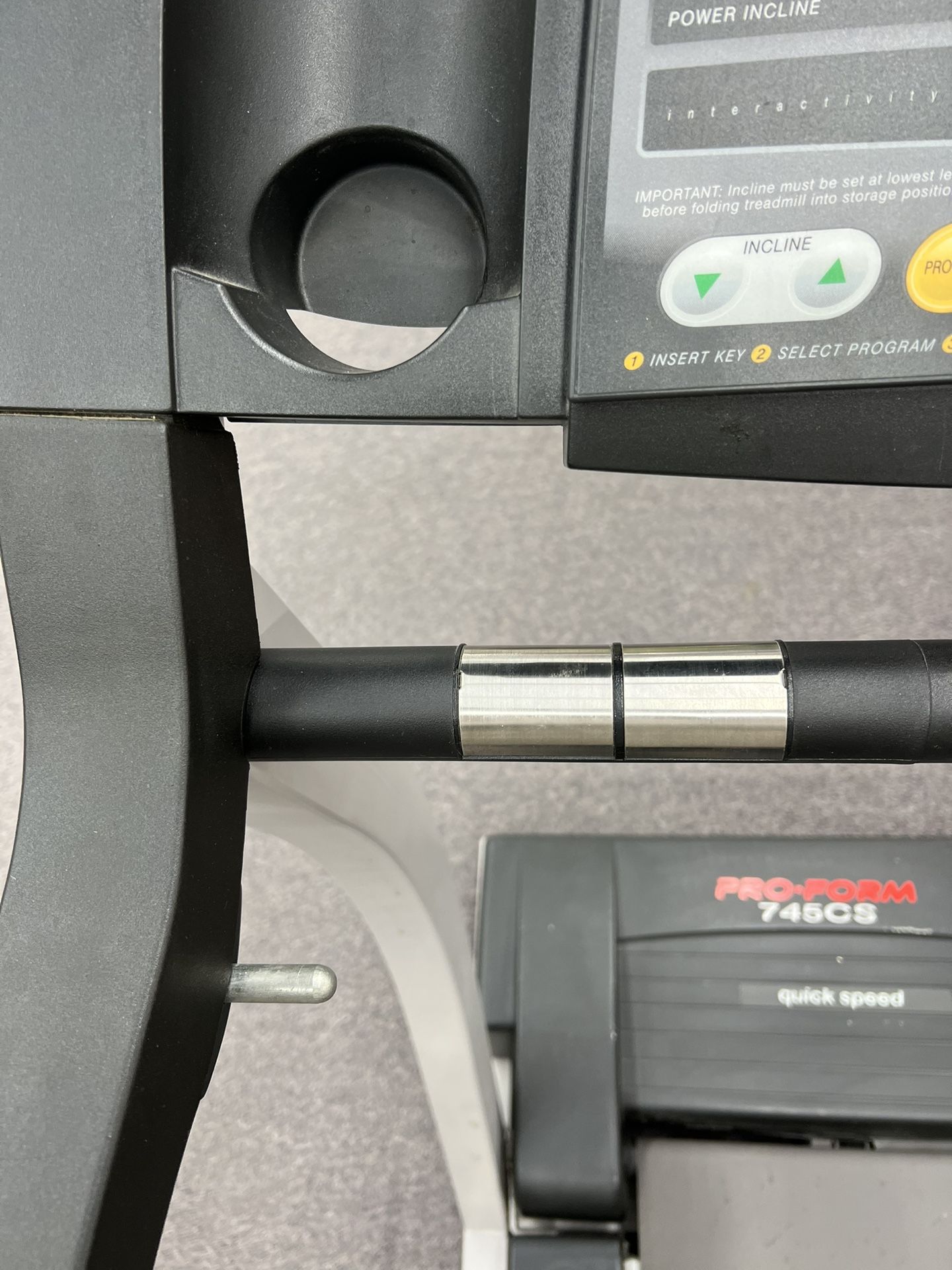 ProForm 745CS Treadmill for Sale in Maywood, IL OfferUp