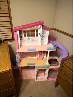 Barbie dream house