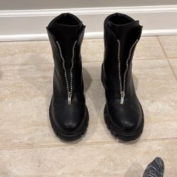 Ladies Boots 