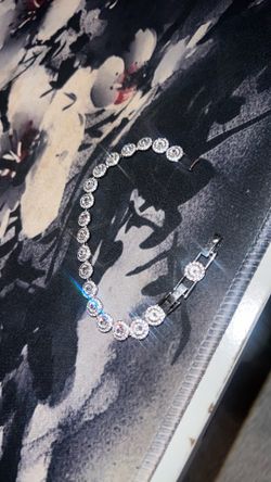Una Angelic bracelet from Swarovski