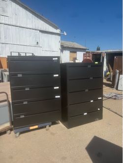 File cabinet 48x24x58hi Very Clean