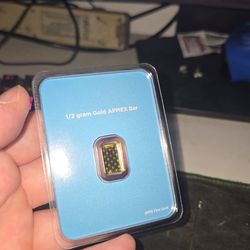 APMEX 1/2 Gram Gold Bar Snowflake