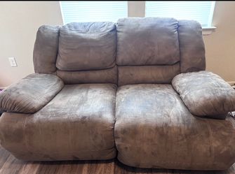Reclining couches