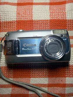 Canon PowerShot A470  Digital Camera Color blue