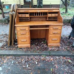 antique oak roll-top desk