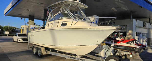 Sailfish 2360 Sport Walk Around Cuddy - Flawless