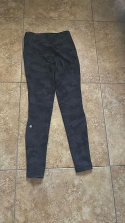 Lululemon leggings camo