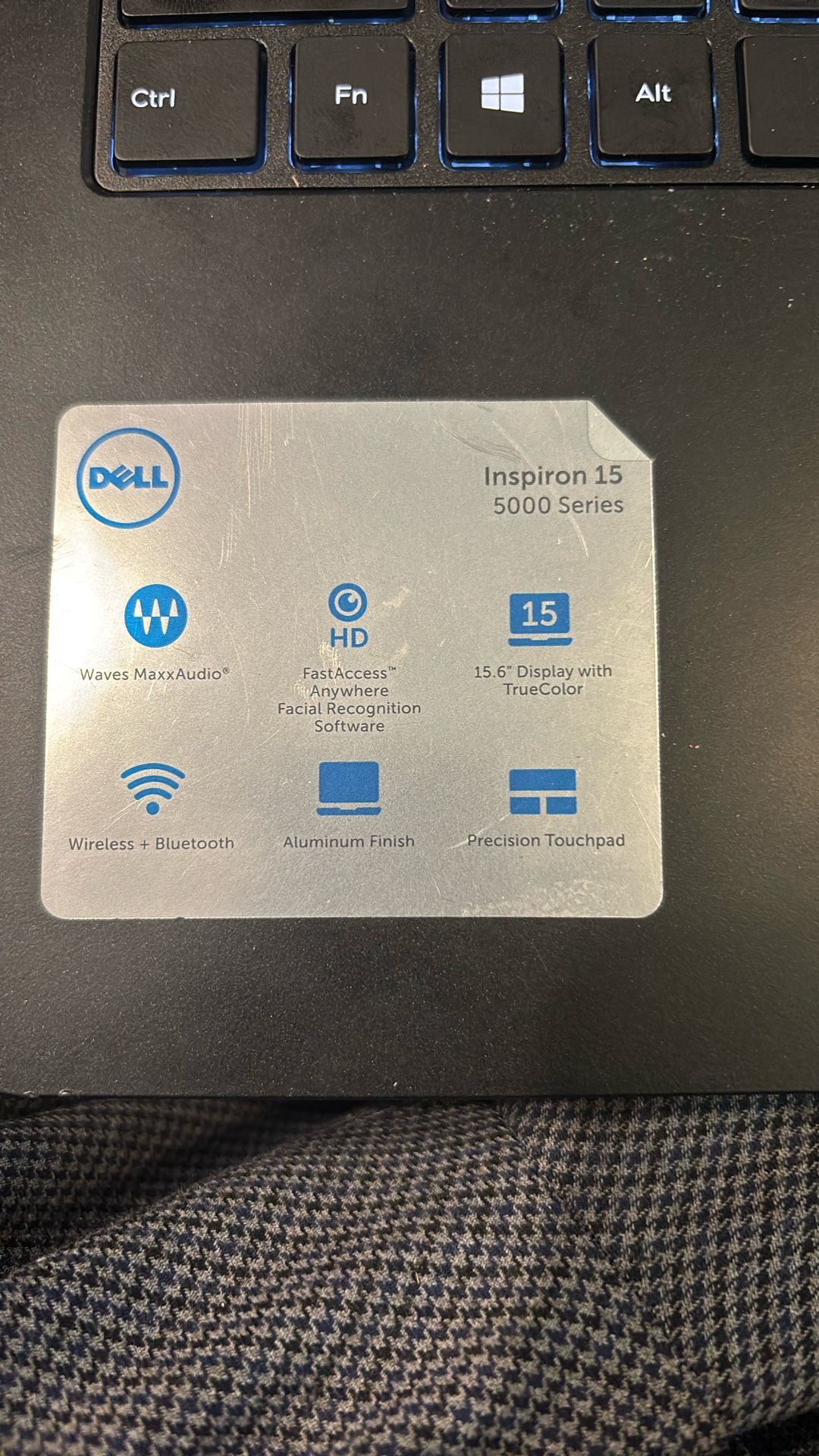 Dell Inspiron 15” 2022 I7 16G (1$)