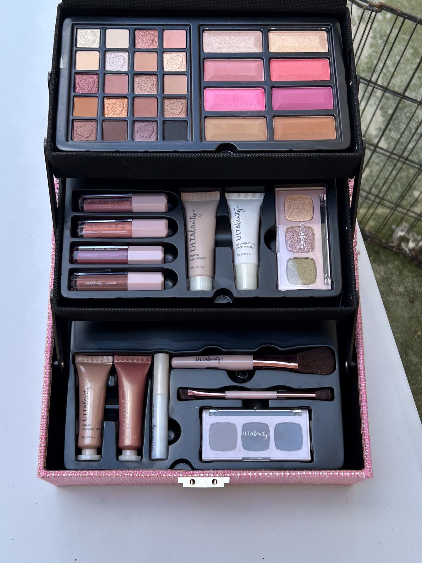 ULTA BEAUTY 45 PIECES MAKEUP KIT FOR WOMEN 