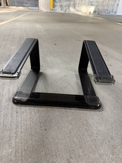 Acrylic laptop stand