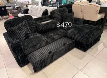 2-pc sectional sofa with pull-out bed, Storage plus USB Ports