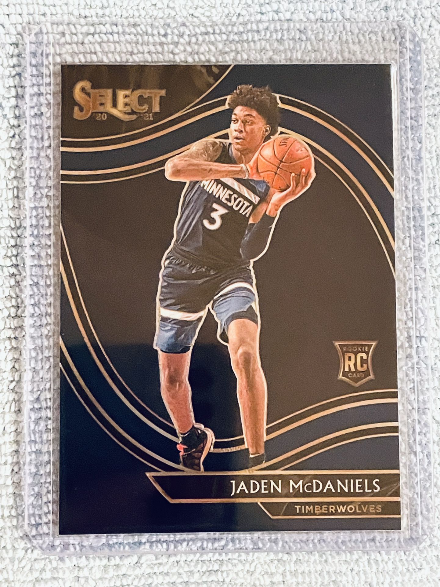 Jaden McDaniels Minnesota Timberwolves 2020-21 Panini Select Courtside Rookie Card!