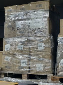 Graduation greeting card with envelope $150/ pallet