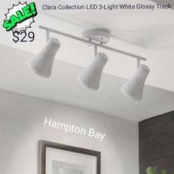 Hampton Bay

Clara Collection LED 3-Light White Glossy Track

