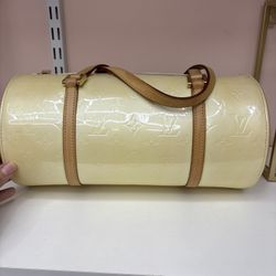 Round Barrel Purse
