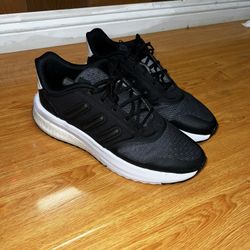 Mens Adidas BOOST Runner/Walker Size 12