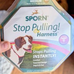 Sporn Stop Pulling Harness (New in Package) Size M