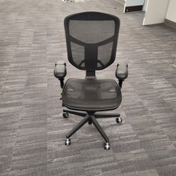 Commercial Grade Adjustable Computer Chair