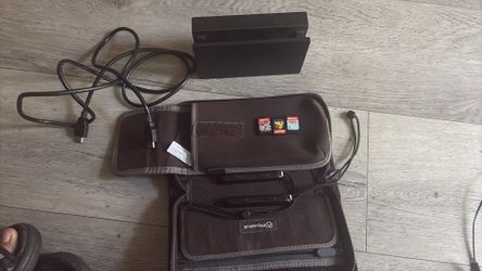 Nintendo switch accessories + 3 games… switch not included