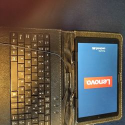 Lenovo tablet With Keyboard 